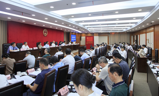 区六届人大常委会举行第三十七次会议照片.jpg